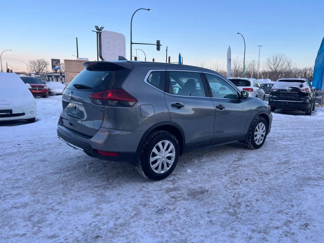 Nissan Rogue S**CAMERA DE RECUL**SIEGES CHAUFFANTS**Alerte d’angle mort** 2018
