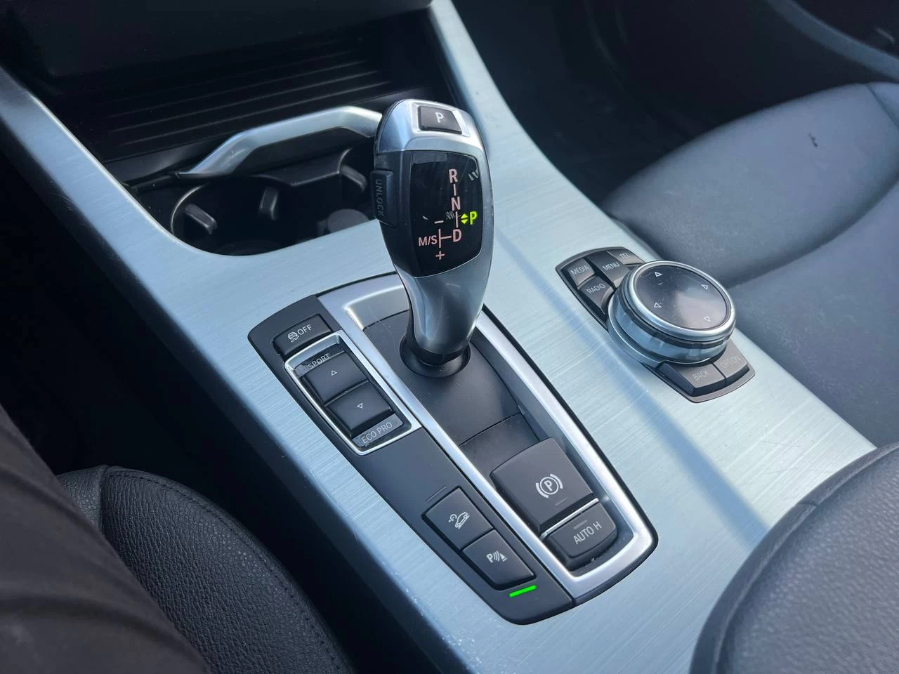 2015 BMW X3 XDrive28i**AWD**SAAQ CERTIFIEE**TOIT PANORAMIQUE**CAMERA DE RECULE**SIEGES CHAUFFNATS**MAGS**VOLANT CHAUFFNATS**CUIR** Image principale