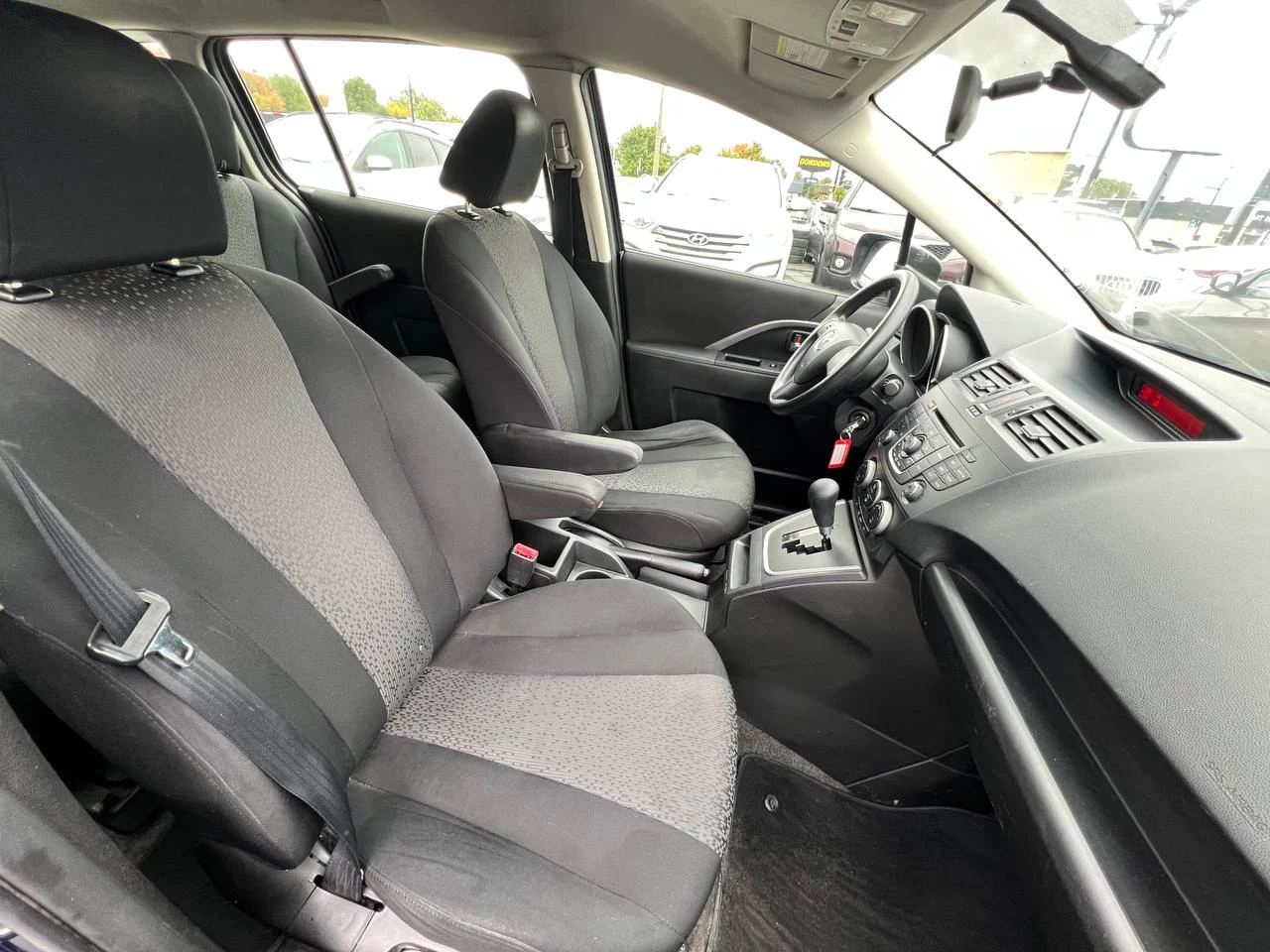 2012 Mazda 5 GS**Jamais Accidente**6 PASSAGERS**Mags** Image principale