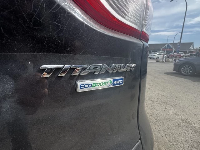 Ford Escape Titanium**AWD**Toit Ouvrant**Caméra de Recul**SIEGES EN CUIR**Navigation**SIEGES CHAUFFANTS**MAGS** 2015