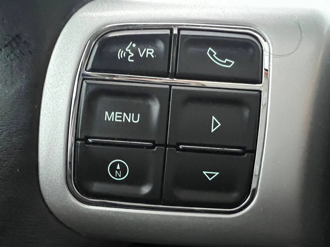 2016 Jeep Compass High Altitude**CERTIFIÉE SAAQ**4X4**Toit Ouvrant**CAMERA DE RECUL**Sieges en Cuir**SIEGES CHAUFFANTS**MAGS**Tres Bien Entretenu** Image principale