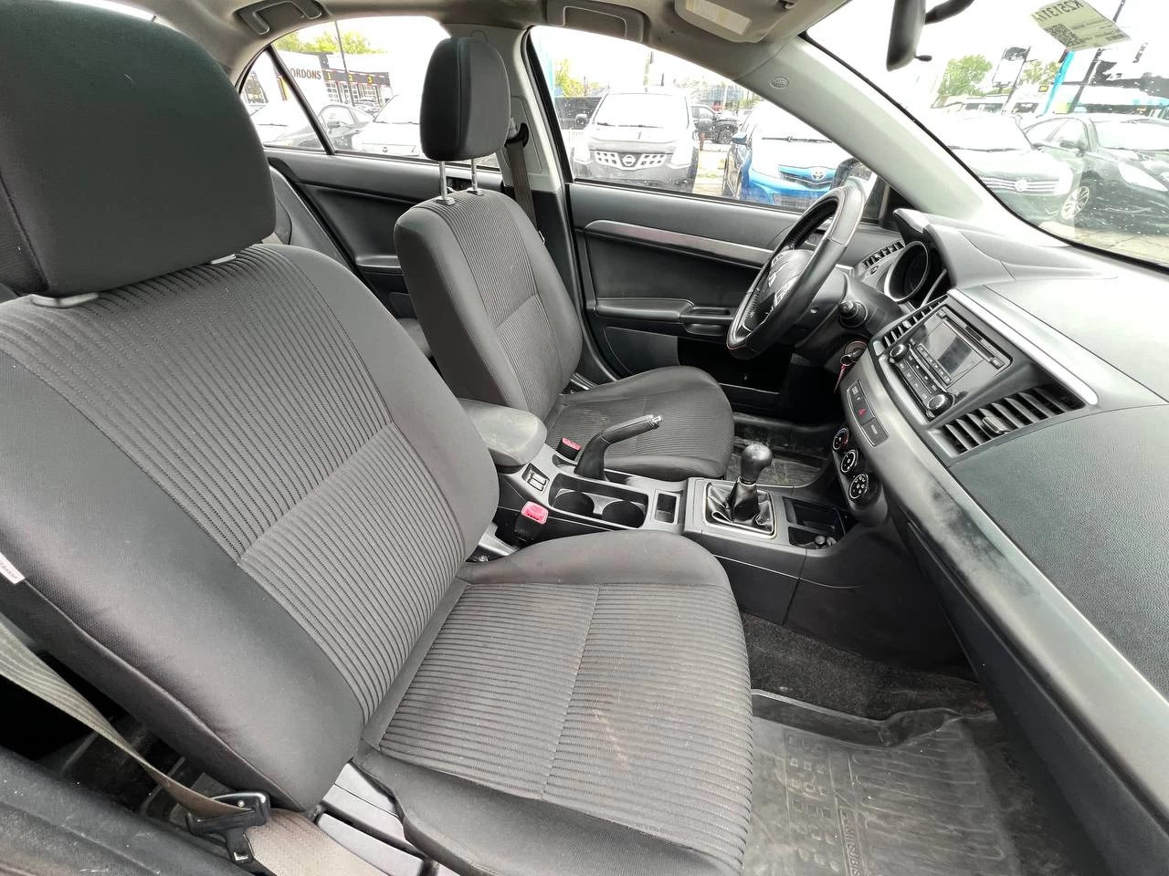2015 Mitsubishi Lancer LIMITED** Jamais accidente**TOIT OUVRANT**SIEGES CHAUFFANTS**MAGS**AIRCLIM** Image principale