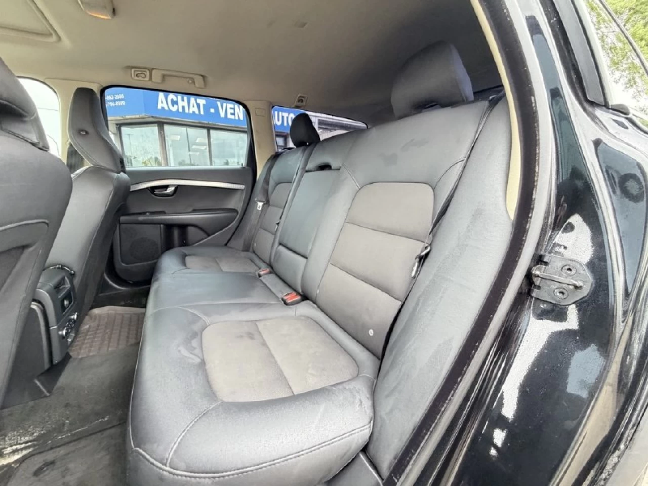 2009 Volvo XC70 3.2L**AWD**TOIT OUVRANT**SIEGES CHAUFFNATS**CUIR**PUSH TO STRAT** Image principale
