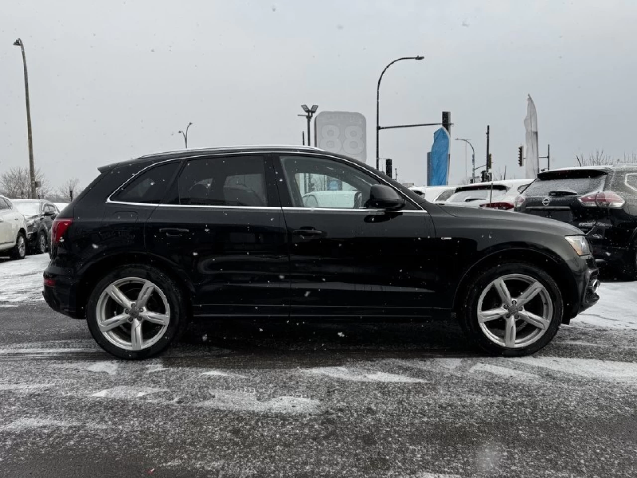 2012 Audi Q5 Premium Plus**S_Line**AWD**TOIT PANORAMIQUE**CUIR**MAGS**SIEGES CHAUFFNATS** Image principale