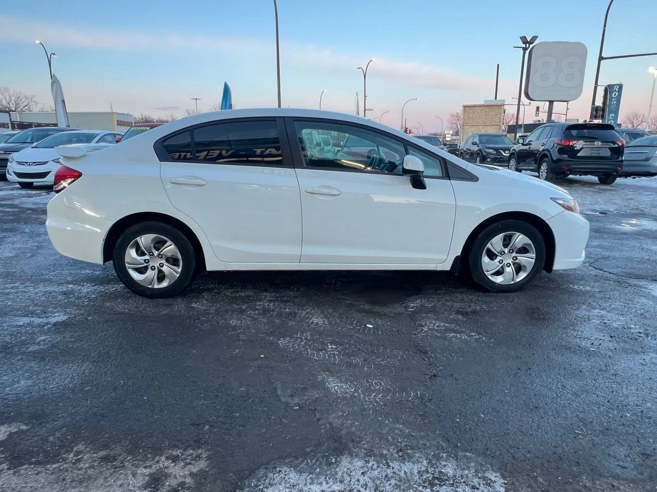 2013 Honda Civic LX **SIÈGES CHAUFFANTS**MODE ECO** Image principale