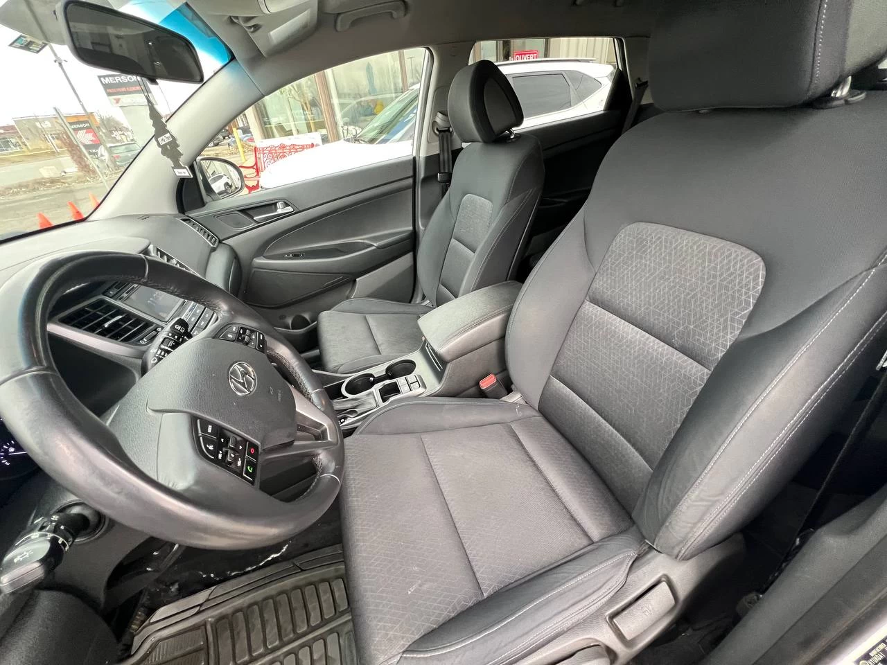 2016 Hyundai Tucson Premium**AWD**Jamais Accidentee**SAAQ Certifie**CAMERA DE RECUL**SIEGES CHAUFFANTS**MAGS**SIEGES CHAUFFANTS ARRIERE**Alerte d'angle Mort** Main Image