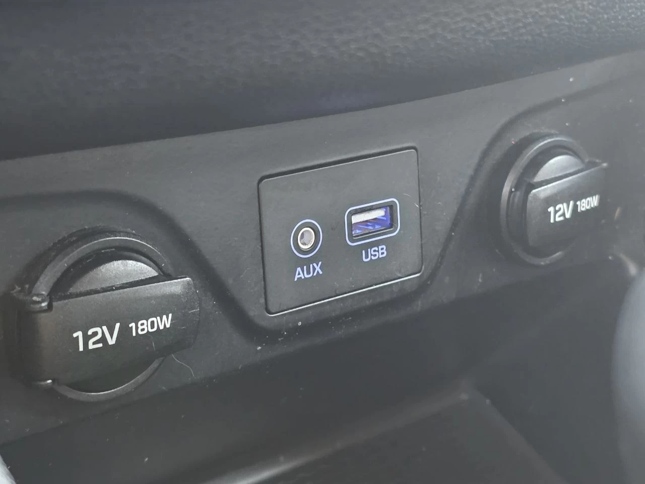 2017 Hyundai Tucson AWD**SAAQ CERTIFIEE**JAMAIS ACCIDENTEE**CAMERA DE RECUL**SIEGES CHAUFFANTS**MAGS** Image principale