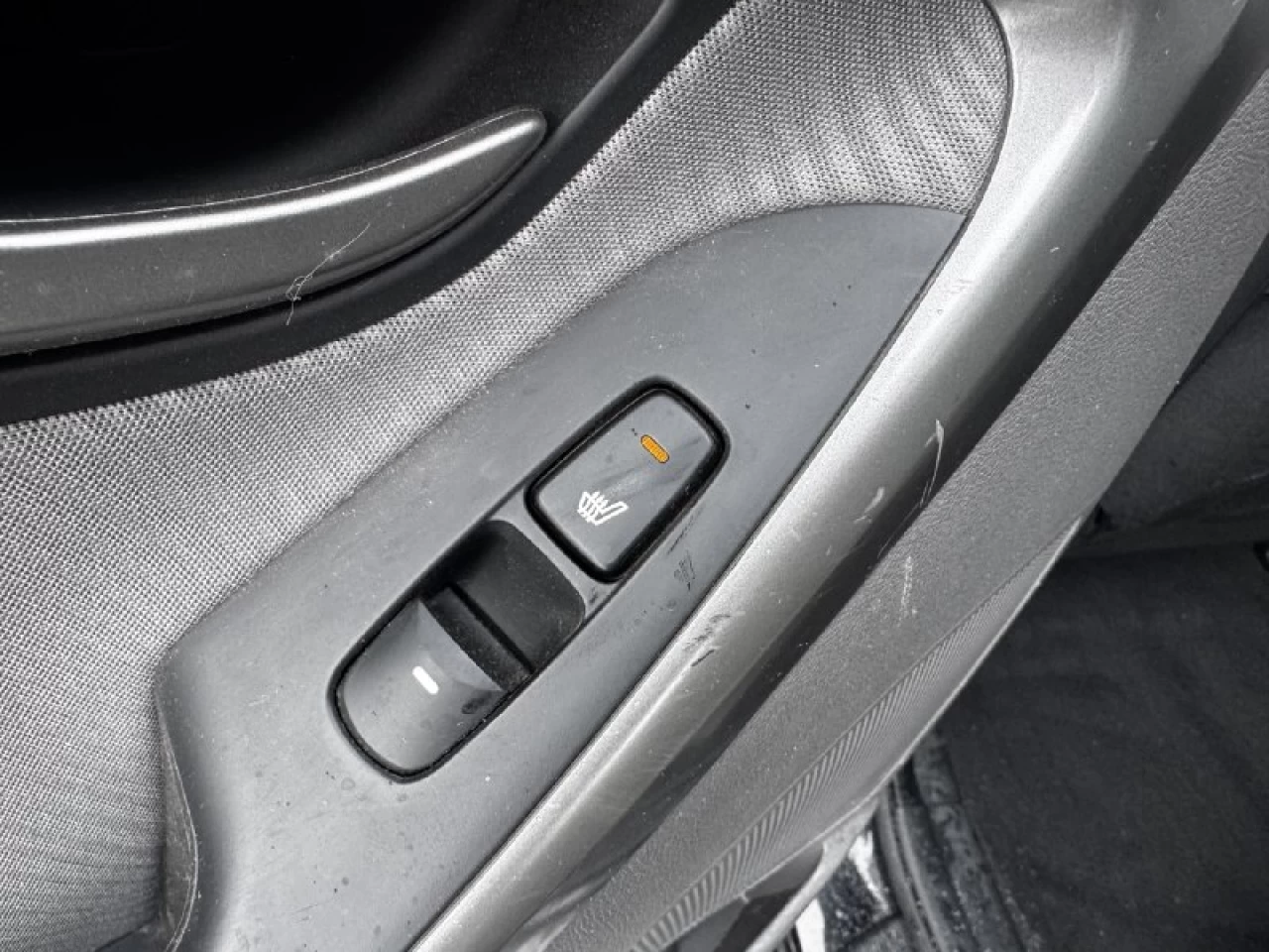 2013 Hyundai Elantra GLS**TOIT OUVRANT**SIEGES CHAUFFNATS**MAGS** Main Image