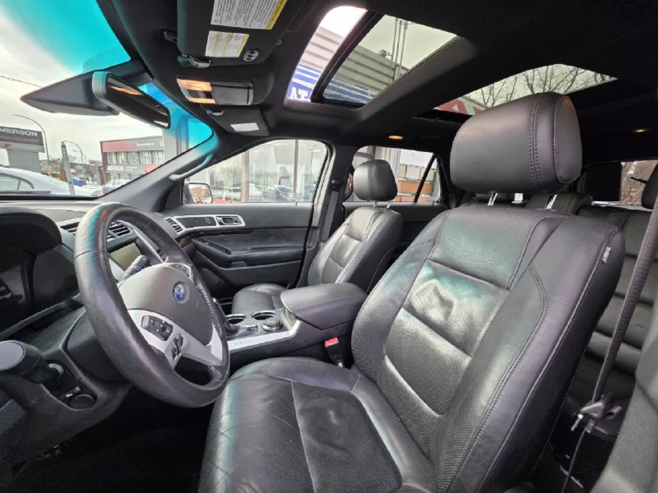 2014 Ford Explorer **LIMITEE**JAMAIS ACCIDENTEE**NAVI**7 PASSAGERS**CUIR**TOIT PANO**CAMERA DE RECUL**MAGS**TOUTE EQUIPEE** Image principale