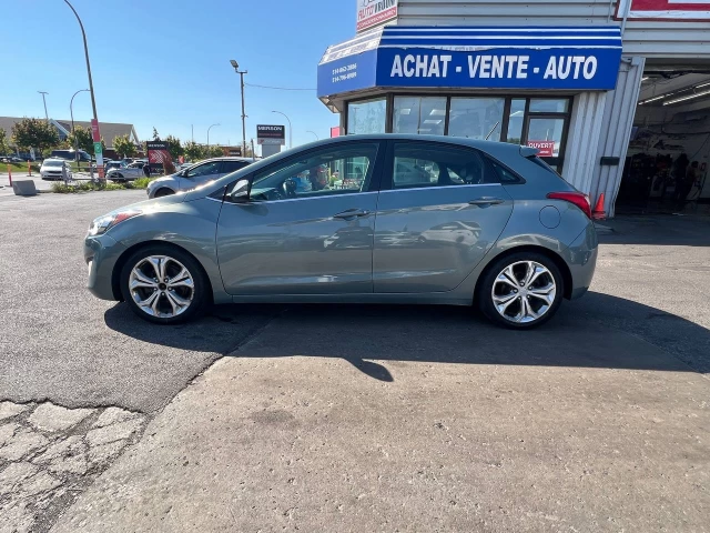 Hyundai Elantra GT SE**SAAQ CERTIFIEE**TOIT OUVRANT PANORAMIQUE**Sieges en Cuir**SIEGES CHAUFFNATS**MAGS** 2013