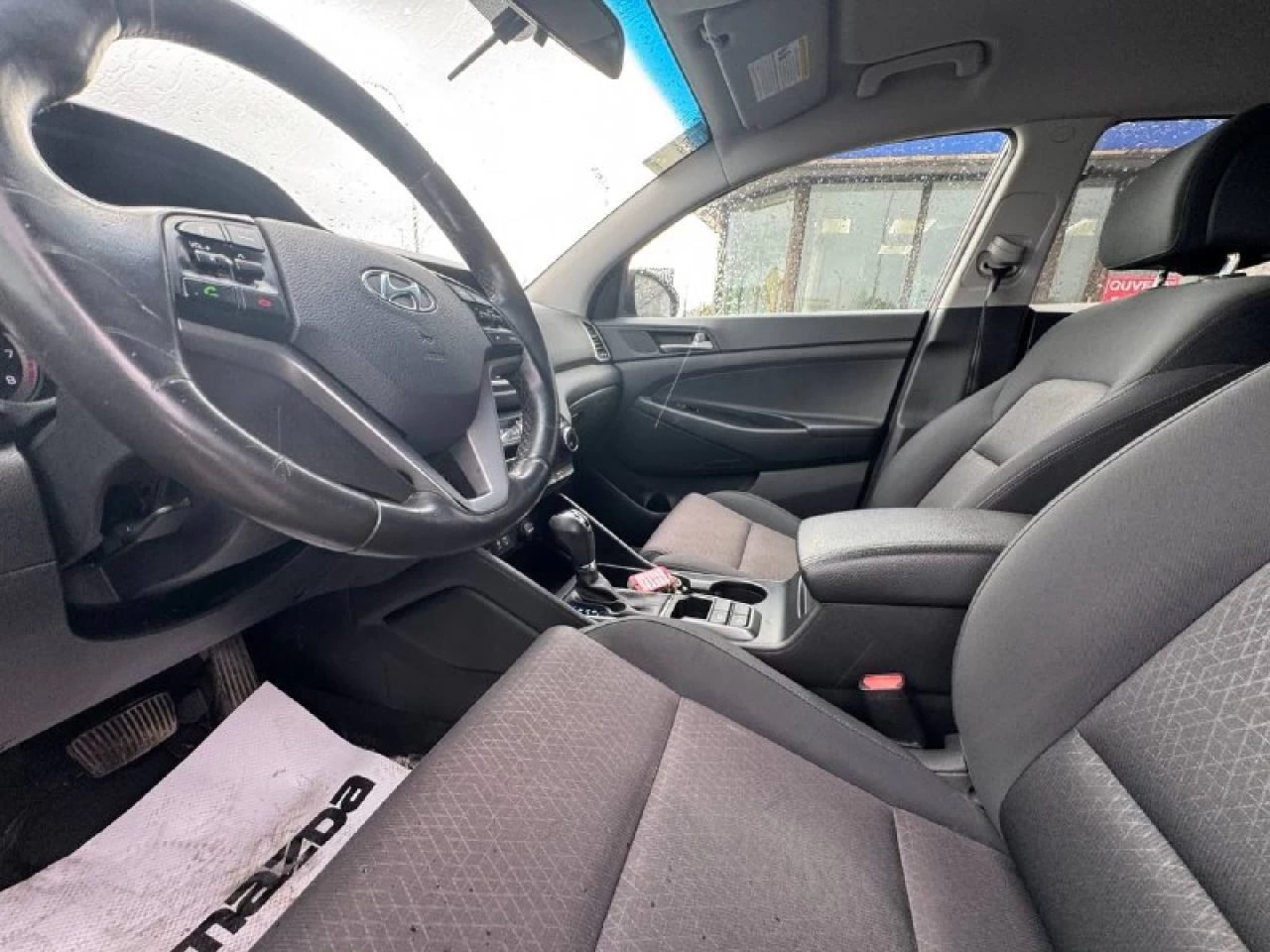 2017 Hyundai Tucson Premium **CamÉra de Recul**Volant Chauffant**SIEGES CHAUFFNATS AVANT ET ARRIERE**ANGLE MORT**MAGS** Image principale