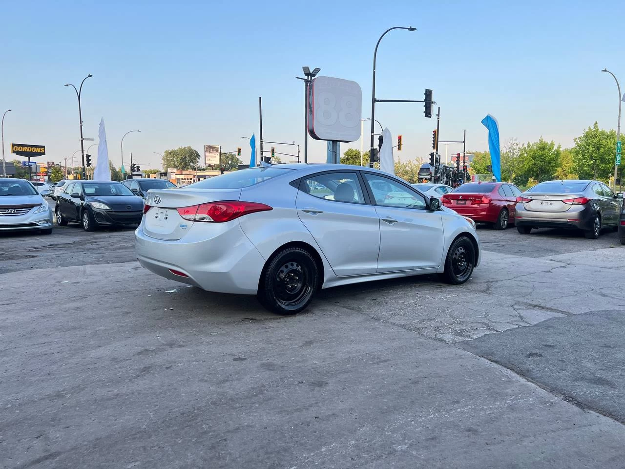 2013 Hyundai Elantra GL**SAAQ CERTIFIEE**SIEGES CHAUFFANTS** Main Image