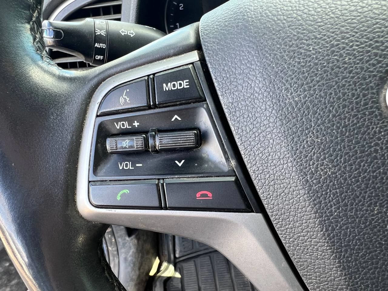 2017 Hyundai Elantra GL**SAAQ Certifie**CAR PLAY**CAMERA DE RECULE**SIEGES CHAUFFANTS**VOLANT CHAUFFANTS**ANGLE MORT**MAGS** Image principale