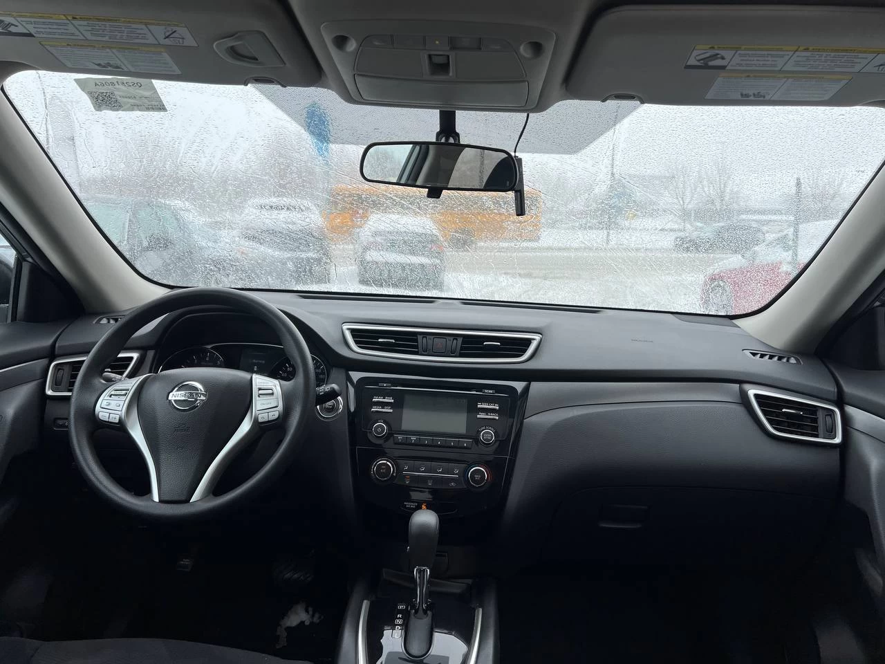 2016 Nissan Rogue SV**AWD**Jamais Accidente**Toit Ouvrant Panoramique**CAMERA DE RECULE**SIEGES CHAUFFNATS**MAGS**Un Proprietaire** Main Image