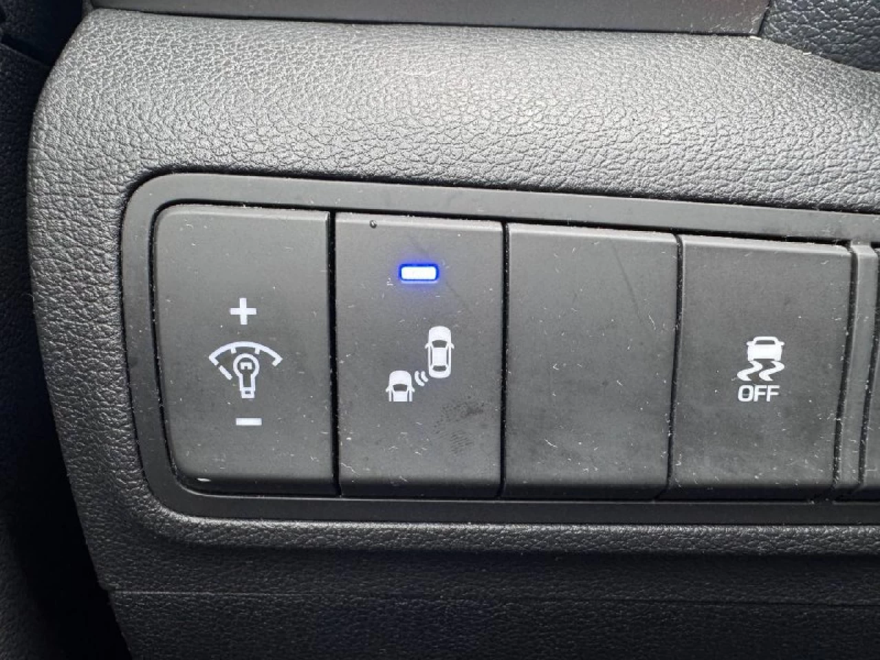 2016 Hyundai Tucson Premium **SIÈGES CHAUFFANTS AVANT ET ARRIÈRE**CAMERA DE RECUL**DÉTÉCTEUR D'ANGLES MORTS** Main Image