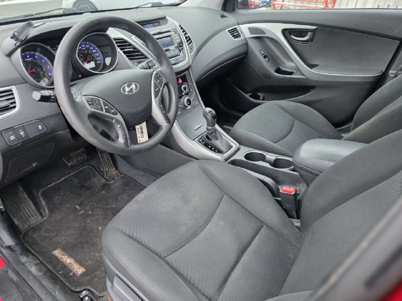 2015 Hyundai Elantra **Sport**GLS**TOIT OUVRANT**SIEGES CHAUFFANTS**MAGS** Main Image