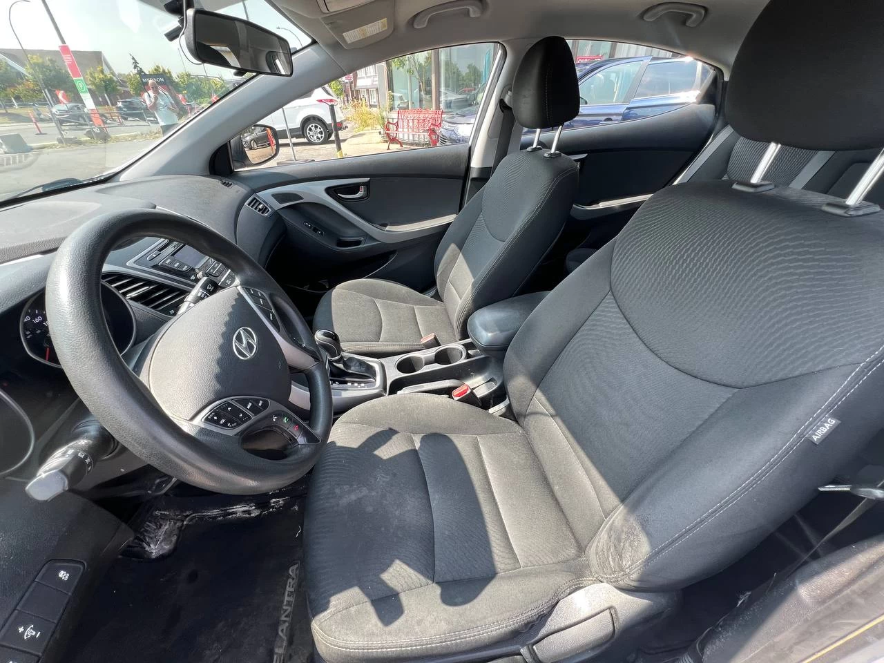 2015 Hyundai Elantra GL**Un PropriÉtaire**SIEGES CHAUFFANTS**BLUETOOTH** Image principale