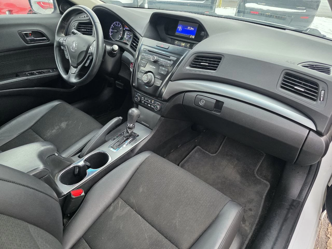 2015 Acura ILX Toit Ouvrant**CAMERA DE RECUL**SIEGES CHAUFFANTS**MAGS** Image principale