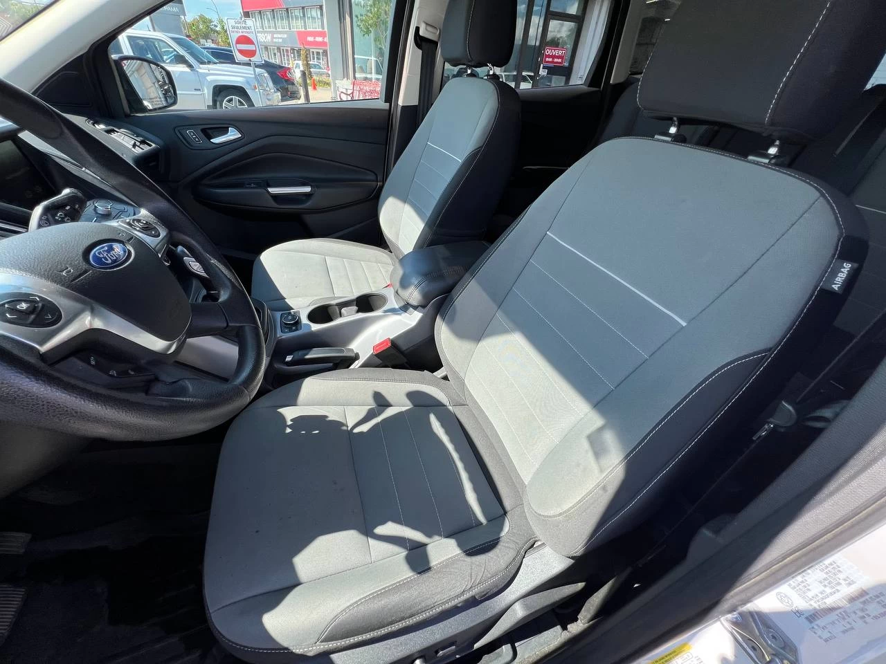 2015 Ford Escape SE**AWD**SAAQ CERTIFIEE**Jamais accidente**CamÉra de Recul**Navigation**SIEGES CHAUFFANTS**MAGS**DÉmarreur À Distance** Image principale