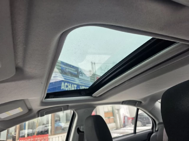 Mitsubishi Lancer SE**10TH ANNIVERSARY EDITION**Un Propriétaire**TOIT OUVRANT**SIÈGES CHAUFFANTS** 2013