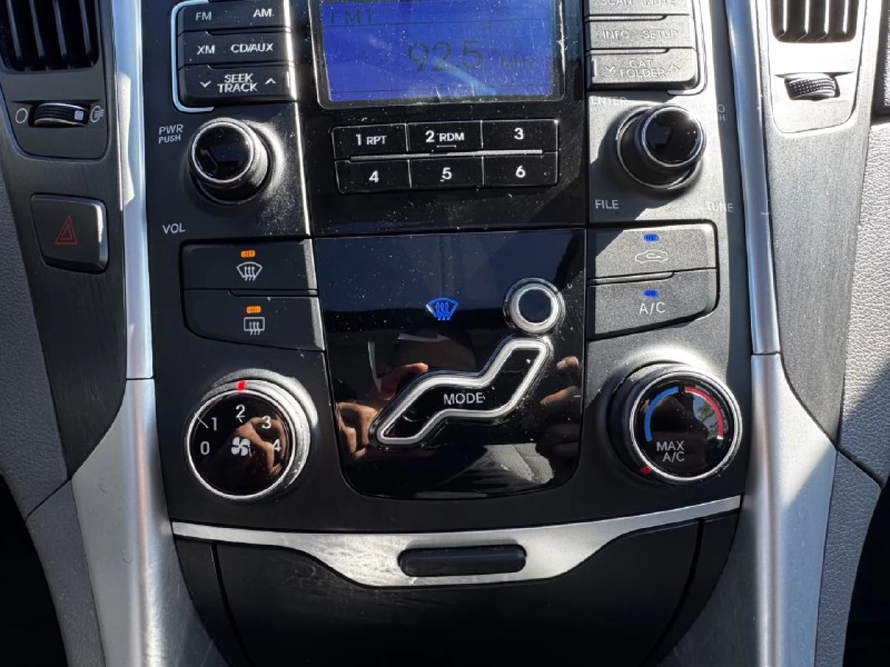 2011 Hyundai Sonata GLS**Jamais Accidente**TOIT OUVRANT**SIEGES CHAUFFNATS**MAGS**SIEGES ELECTRIQUE**MODE ECO** Image principale