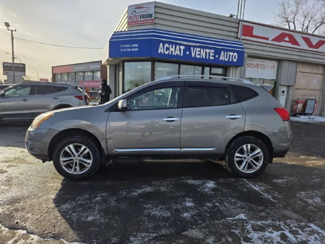 Nissan Rogue **SV**CAMERA DE RECUL**SIEGES CHAUFFANTS**MAGS**EN SPECIAL** 2012