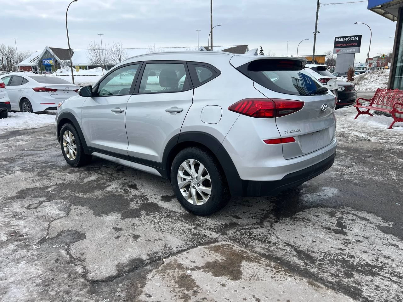 2019 Hyundai Tucson Preferred**SAAQ CERTIFIEE**AWD**CAR PLAY**LKA**ANGLE MORT**CamÉra de Recul**SIÈGES CHAUFFANTS AVANT et ARRIERE**VOLANT CHAUFFANT**ASSISTANCE AU MAINTIEN DE VOIE**MAGS** Image principale