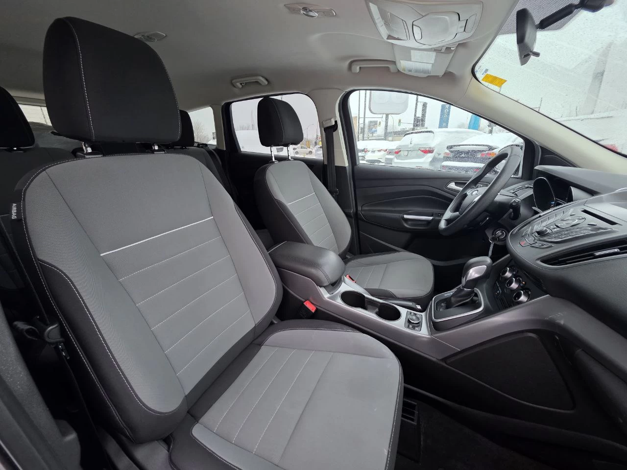 2013 Ford Escape **JAMAIS ACCIDENTEE**TRES BAS KILO**58 000KM**CERTIFIEE**SIEGES CHAUFFANTS**MAGS**EN SPECIAL** Image principale