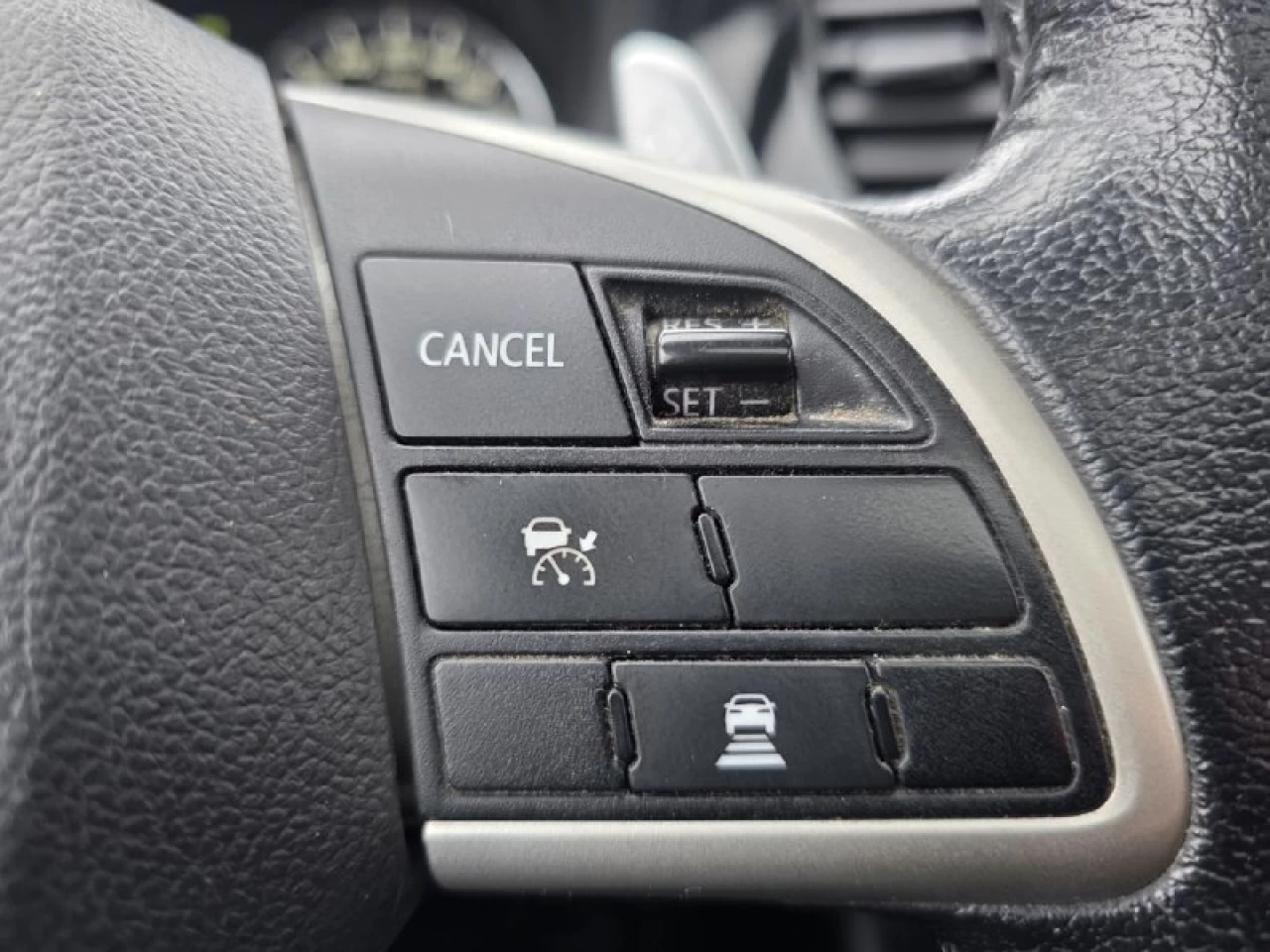 2015 Mitsubishi Outlander **GT**JAMAIS ACCIDENTEE**7 PASSAGERS**CUIR**NAVI**CAMERA DE RECUL**SIEGES CHAIFFANTS**MAGS** Image principale