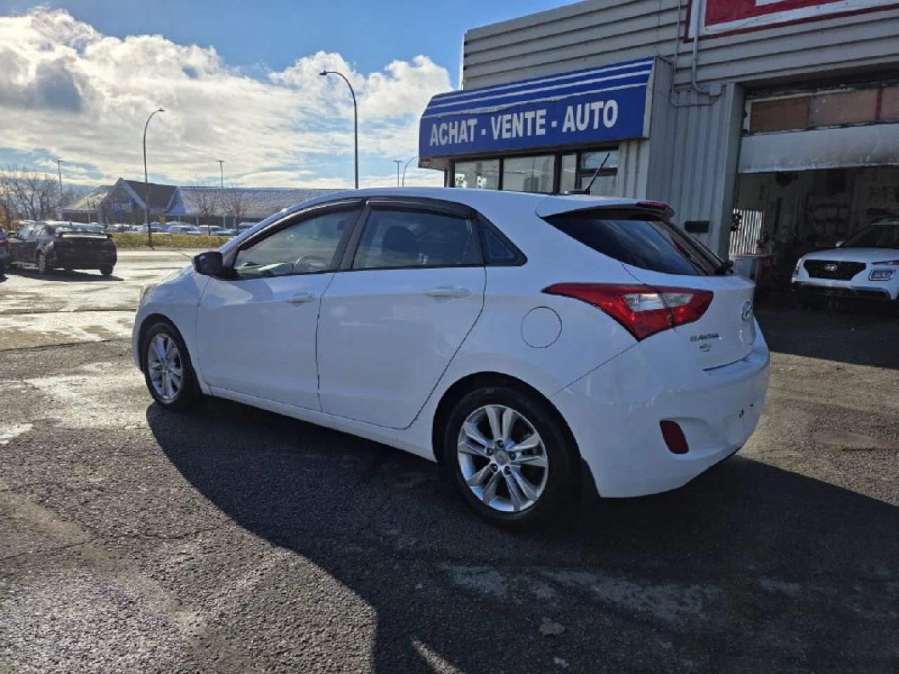 2013 Hyundai Elantra GT GLS**JAMAIS ACCIDENTEE**TOIT OUVRANT**SIÈGES CHAUFFANTS**MAGS**ACTIVE ECO** Main Image