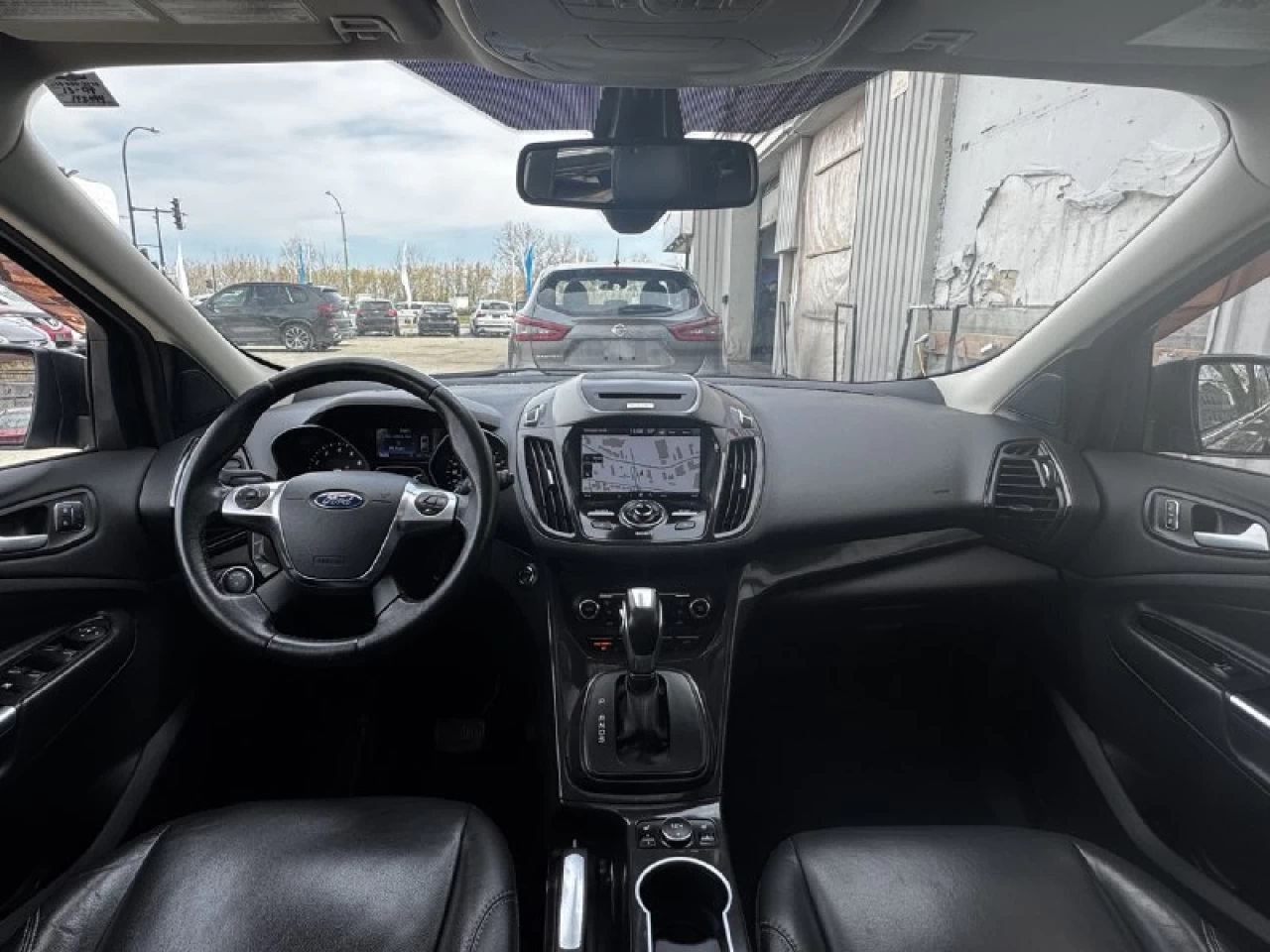 2015 Ford Escape Titanium**AWD**Toit Ouvrant**CamÉra de Recul**SIEGES EN CUIR**Navigation**SIEGES CHAUFFANTS**MAGS** Image principale