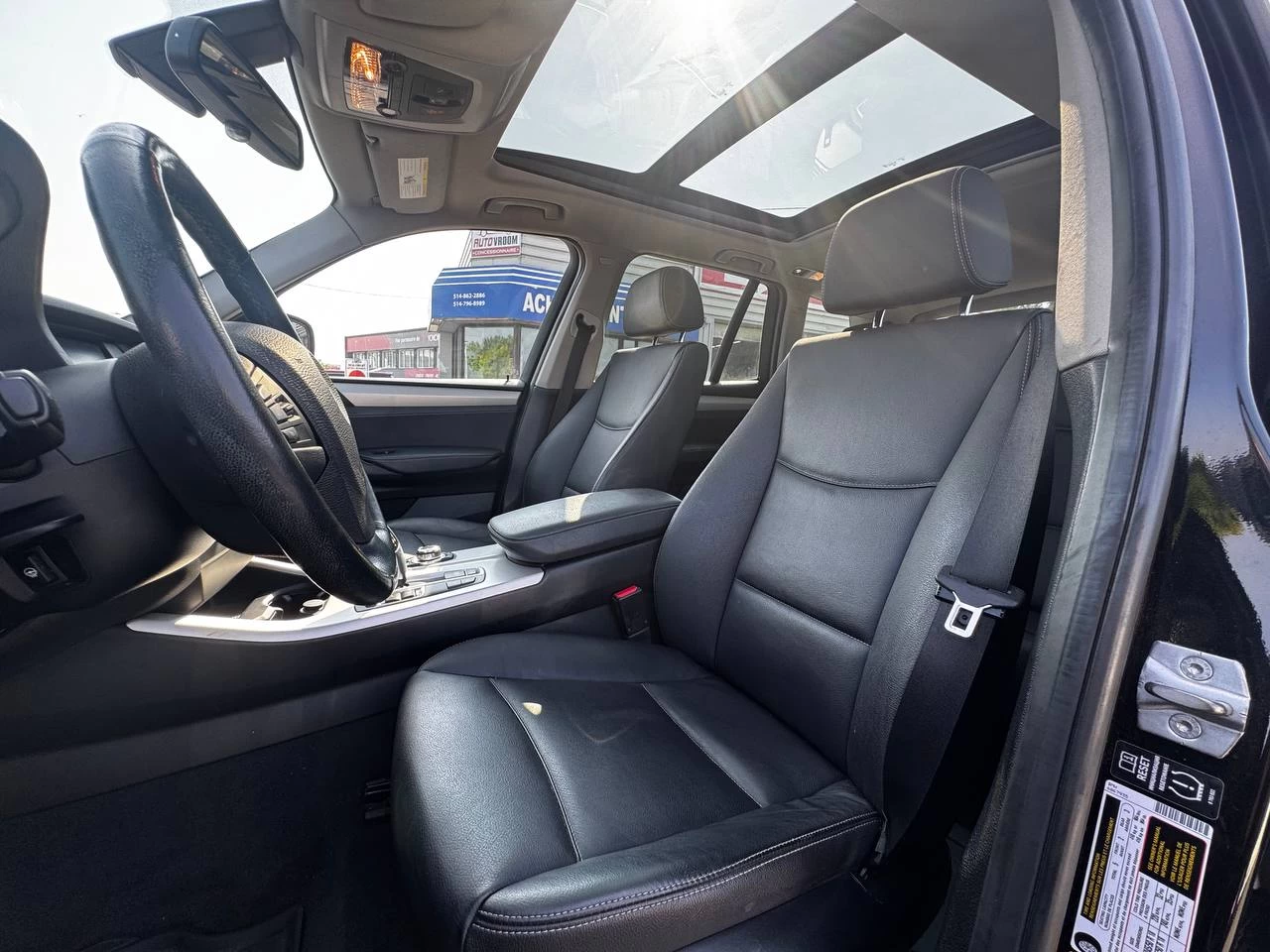 2014 BMW X3 XDrive28i**SAAQ CERTIFIEE**CAMERA DE RECULE**TOIT PANORAMIQUE**SIEGES CHAUFFNATS**MAGS**SIEGES CHAUFFNATS**VOLANT CHAUFFNATS**CUIR** Image principale