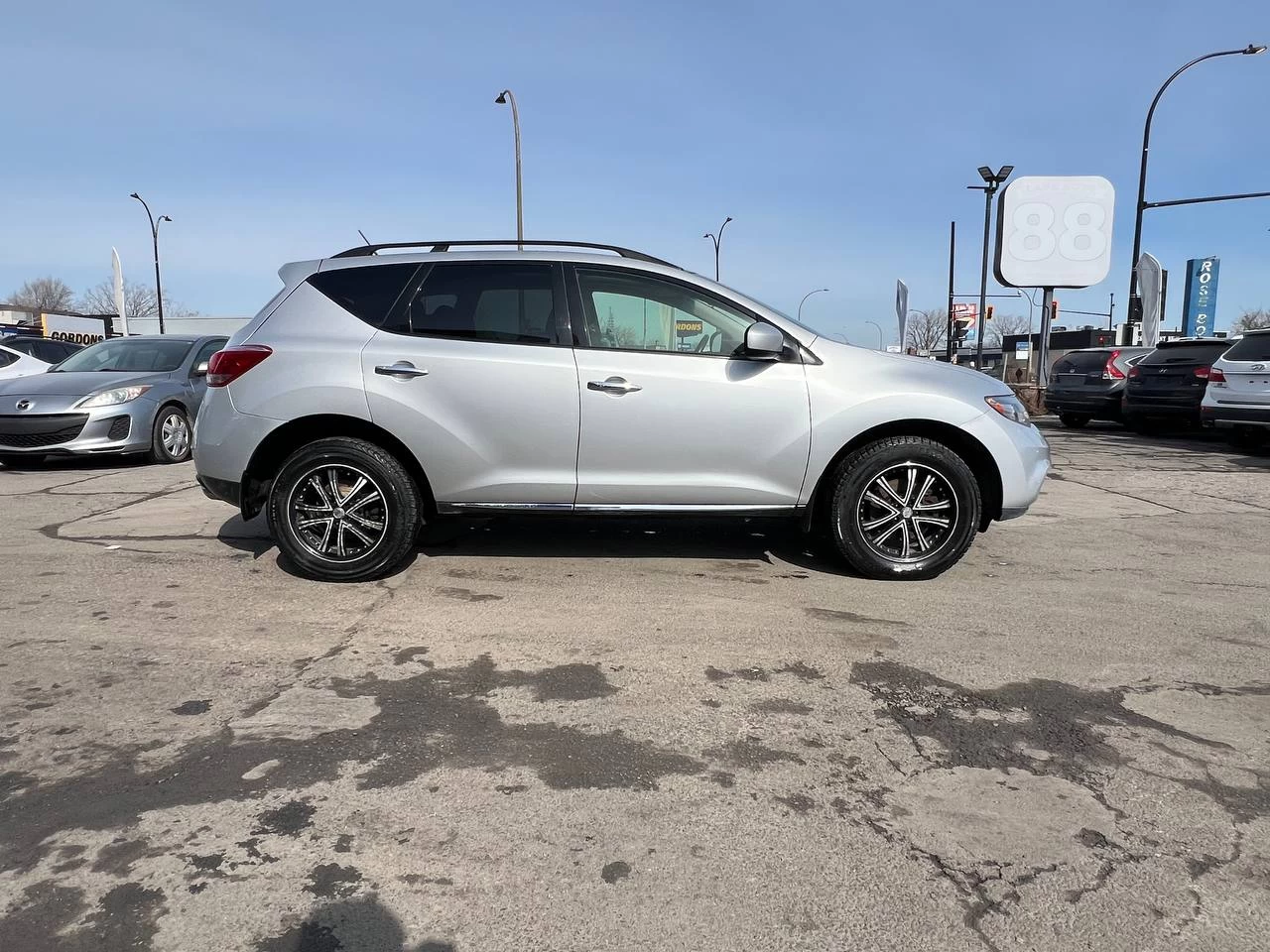 2014 Nissan Murano SV**AWD**Toit ouvrant**SIEGES EN CUIR**CAMERA DE RECUL** Navigation**SIEGES CHAUFFANTS** Image principale