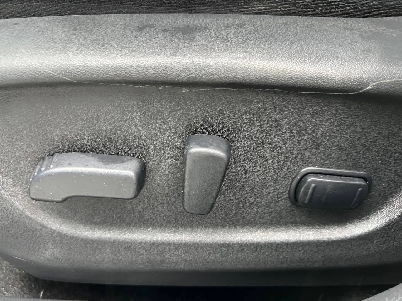 2015 Nissan Rogue SV**AWD**SAAQ CERTIFIEE**Un Proprietaire**TOIT OUVRANT PANORAMIQUE**CAMERA DE RECULE**SIEGES CHAUFFNATS**Mags** Image principale