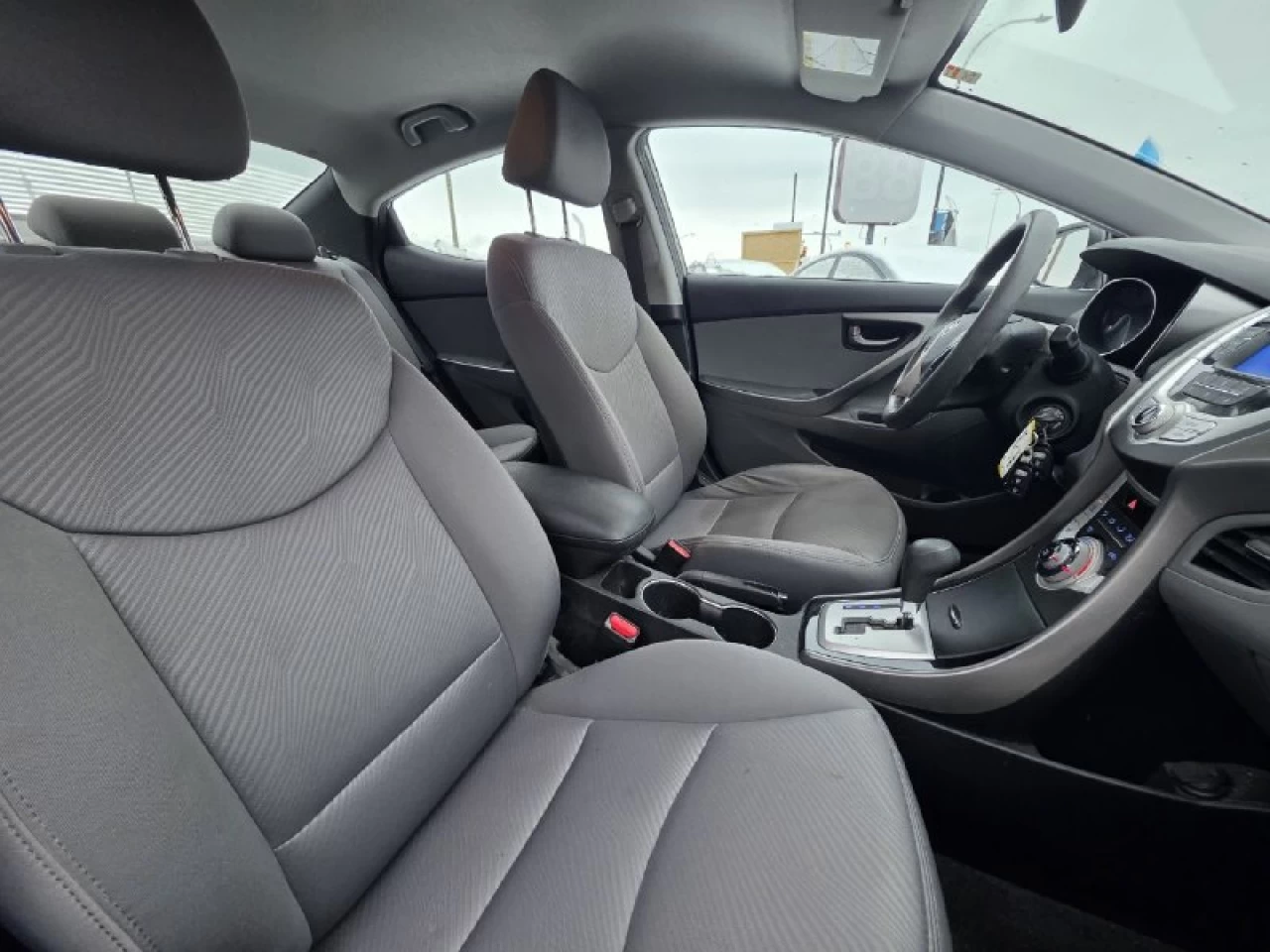 2012 Hyundai Elantra **GL**BAS KILO**JAMAIS ACCIDENTEE**SIEGES CHAUFFANTS**EN SPECIAL** Main Image