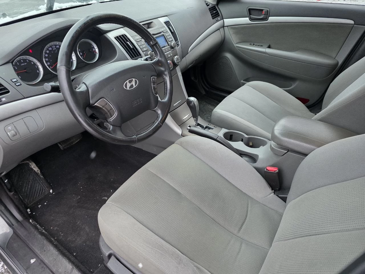 2009 Hyundai Sonata GL**JAMAIS ACCIDENTEE**SIEGES CHAUFFANTS**EN SPECIAL Image principale