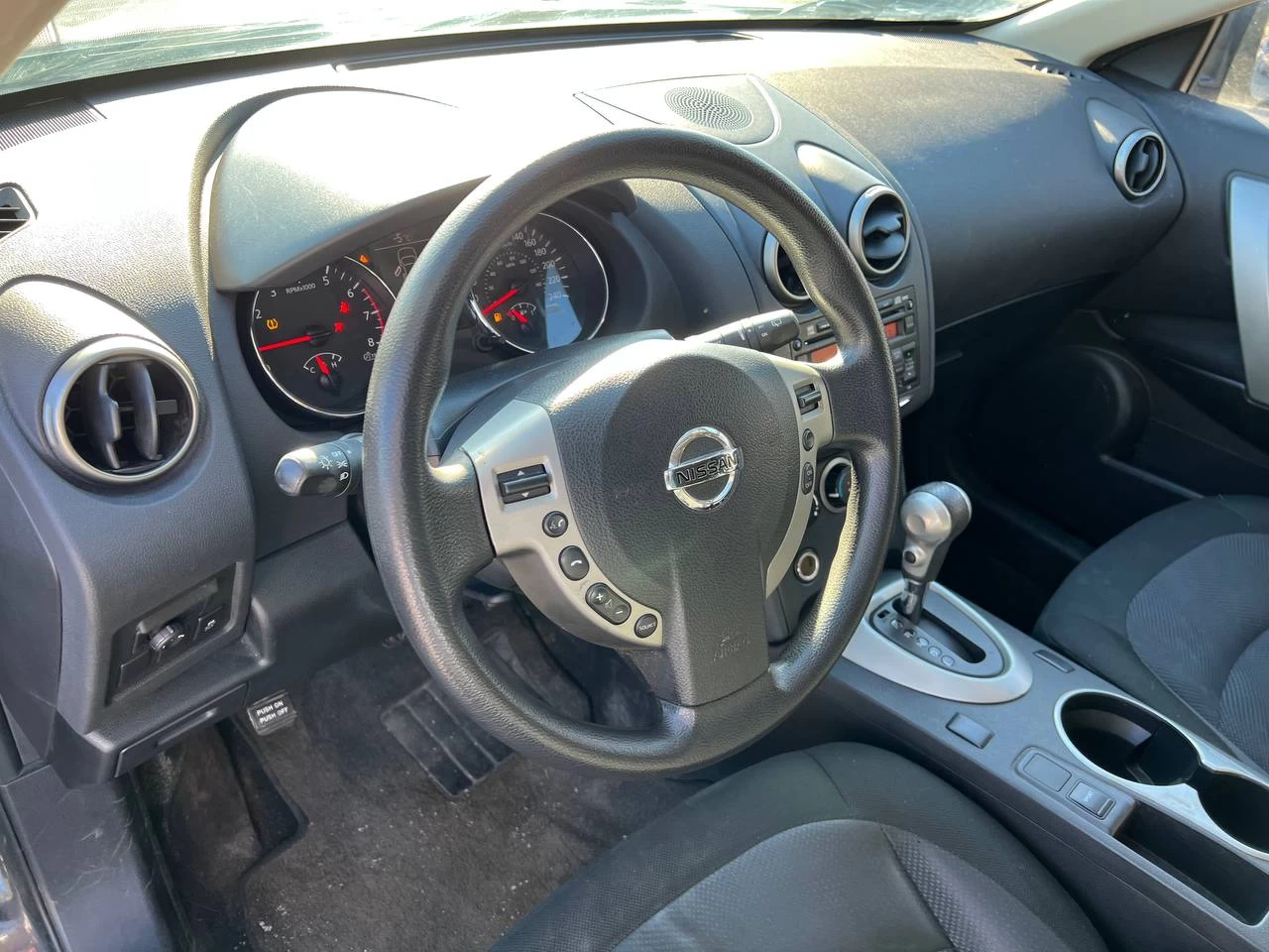 2013 Nissan Rogue S** Image principale