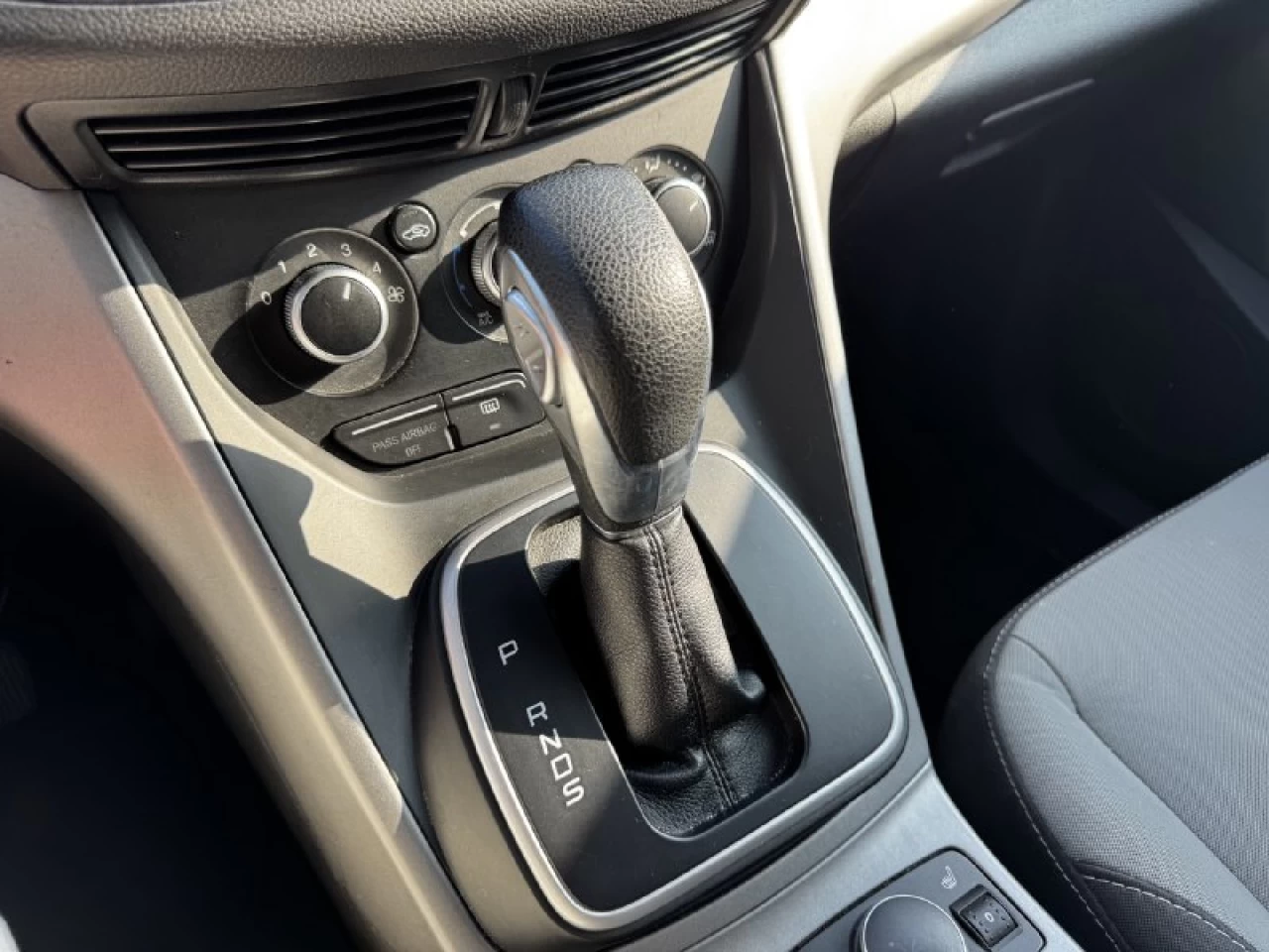 2014 Ford Escape SE**AWD**Jamais Accidente**CAMERA DE RECULE**SIEGES CHAUFFNATS**Financement 1Ère, 2e et 3e chance !! 100% ApprouvÉ Image principale