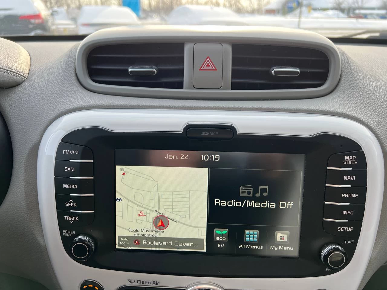 2016 Kia Soul EV Luxury**Jamais Accidentee**NAVIGATION**CUIR**SIEGES CHAUFFANTS AVANT ET ARRIERE**SIEGES FROIDS**VOLANT CHAUFFANT**MAGS** Main Image