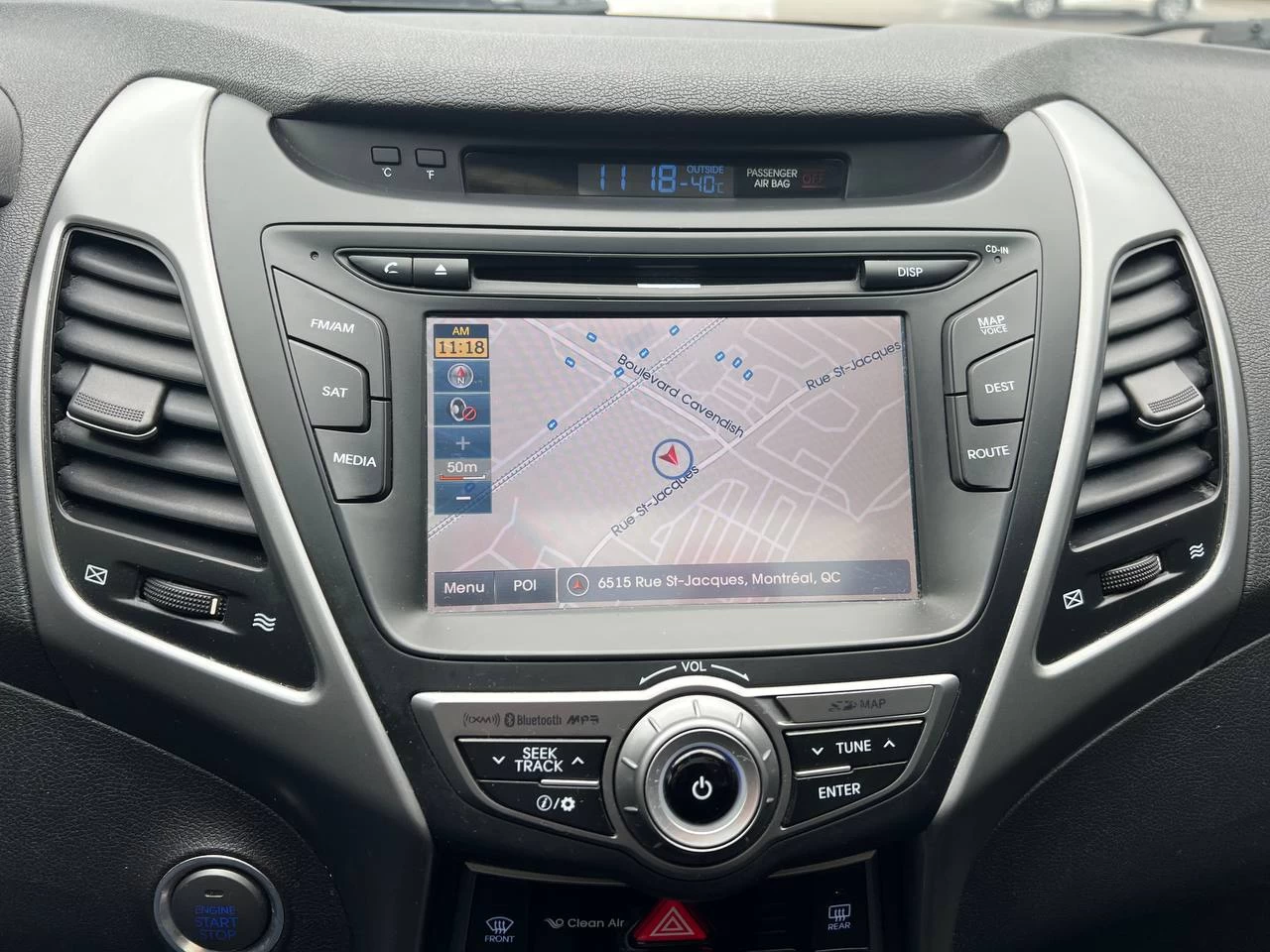 2015 Hyundai Elantra Limited**SAAQ CERTIFIEE**Toit Ouvrant**CamÉra de Recul**SIEGES EN CUIR**Navigation**SIEGES CHAUFFANTS Avant et ArriÈre**DÉmarrage À distance**MAGS** Image principale