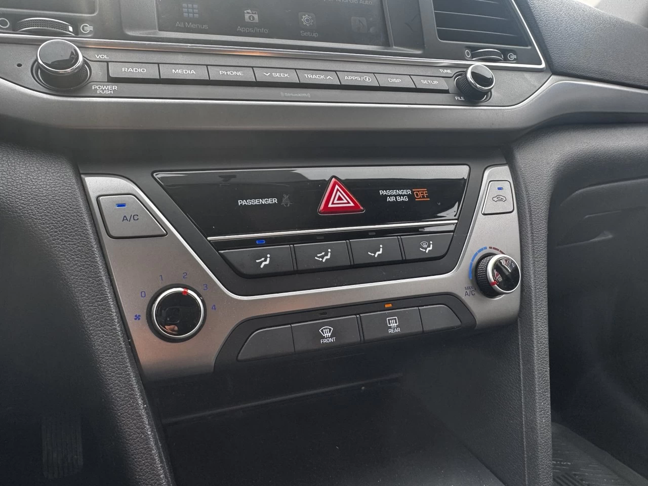2018 Hyundai Elantra GL**CAMERA DE RECULE**SIEGES CHAUFFANTS**Volant Chauffant**SIEGES CHAUFFANTS** Image principale