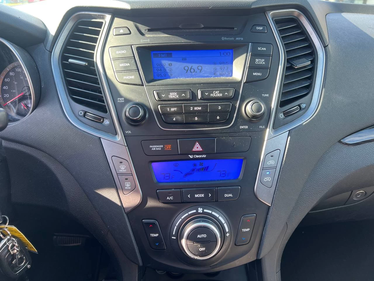 2015 Hyundai Santa Fe Sport Premium**AWD**Jamais Accidente**SIEGES CHAUFFNATS AVANT ET ARRIERE**VOLANT CHAUFFNATS**MAGS** Main Image