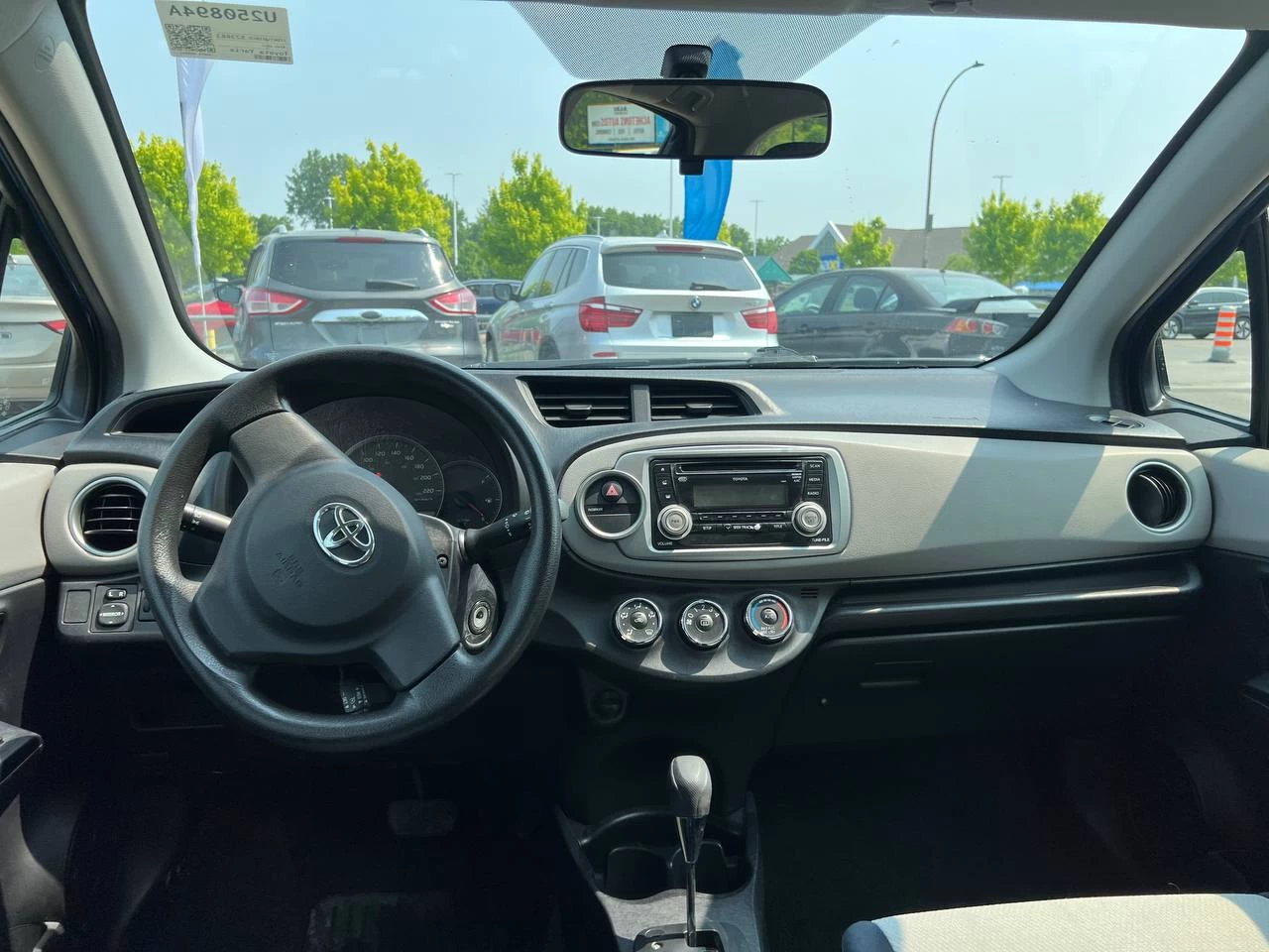 2012 Toyota Yaris LE**Un PropriÉtaire**Jamais accidente **BAS KILOMETRAGE** Image principale