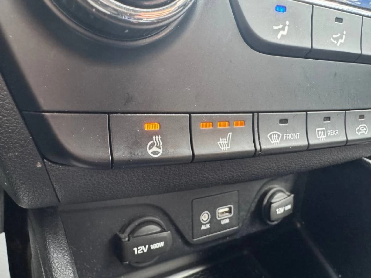 2017 Hyundai Tucson Premium **CamÉra de Recul**Volant Chauffant**SIEGES CHAUFFNATS AVANT ET ARRIERE**ANGLE MORT**MAGS** Image principale