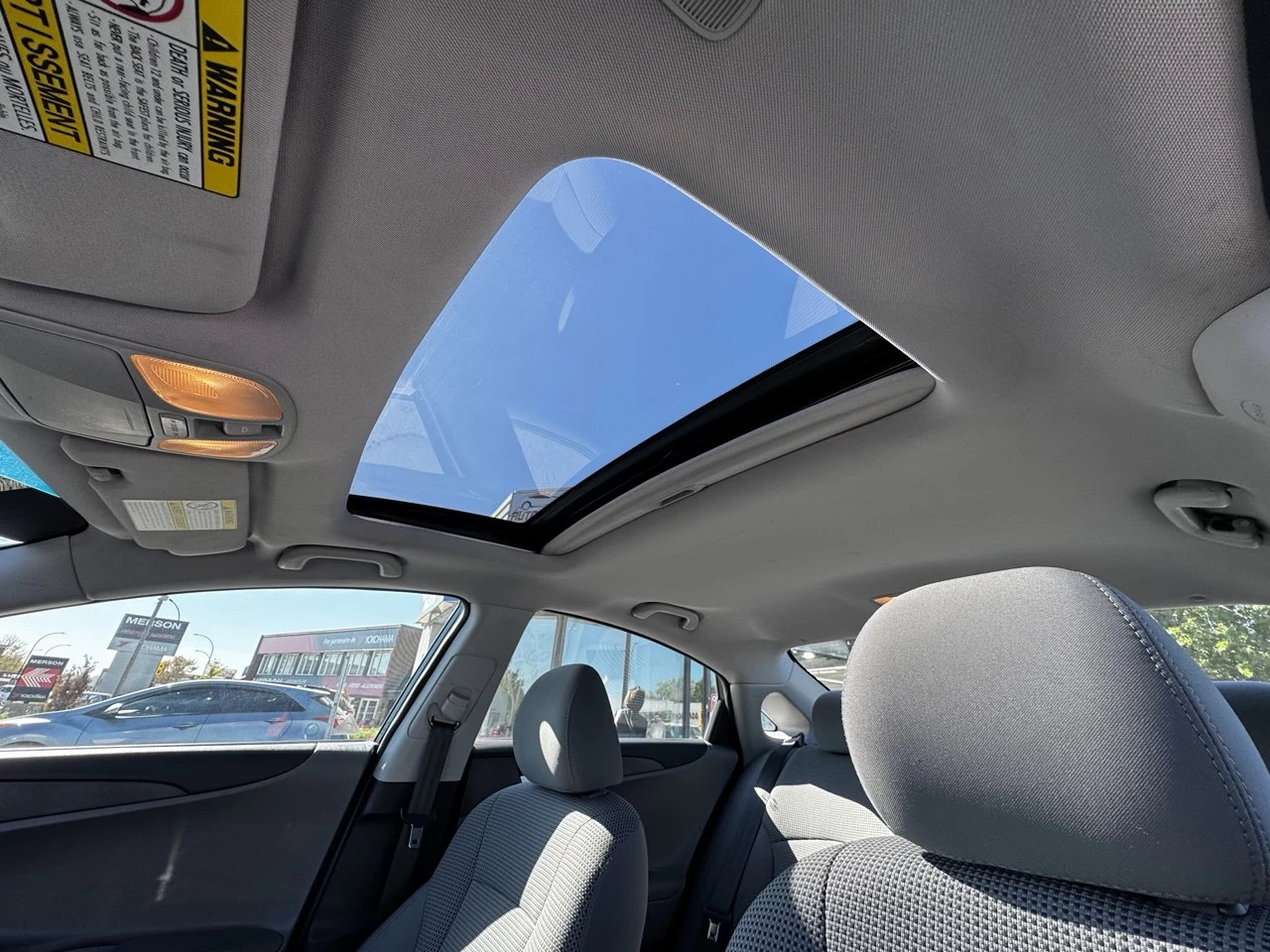 2011 Hyundai Sonata GLS**Jamais Accidente**TOIT OUVRANT**SIEGES CHAUFFNATS**MAGS**SIEGES ELECTRIQUE**MODE ECO** Image principale