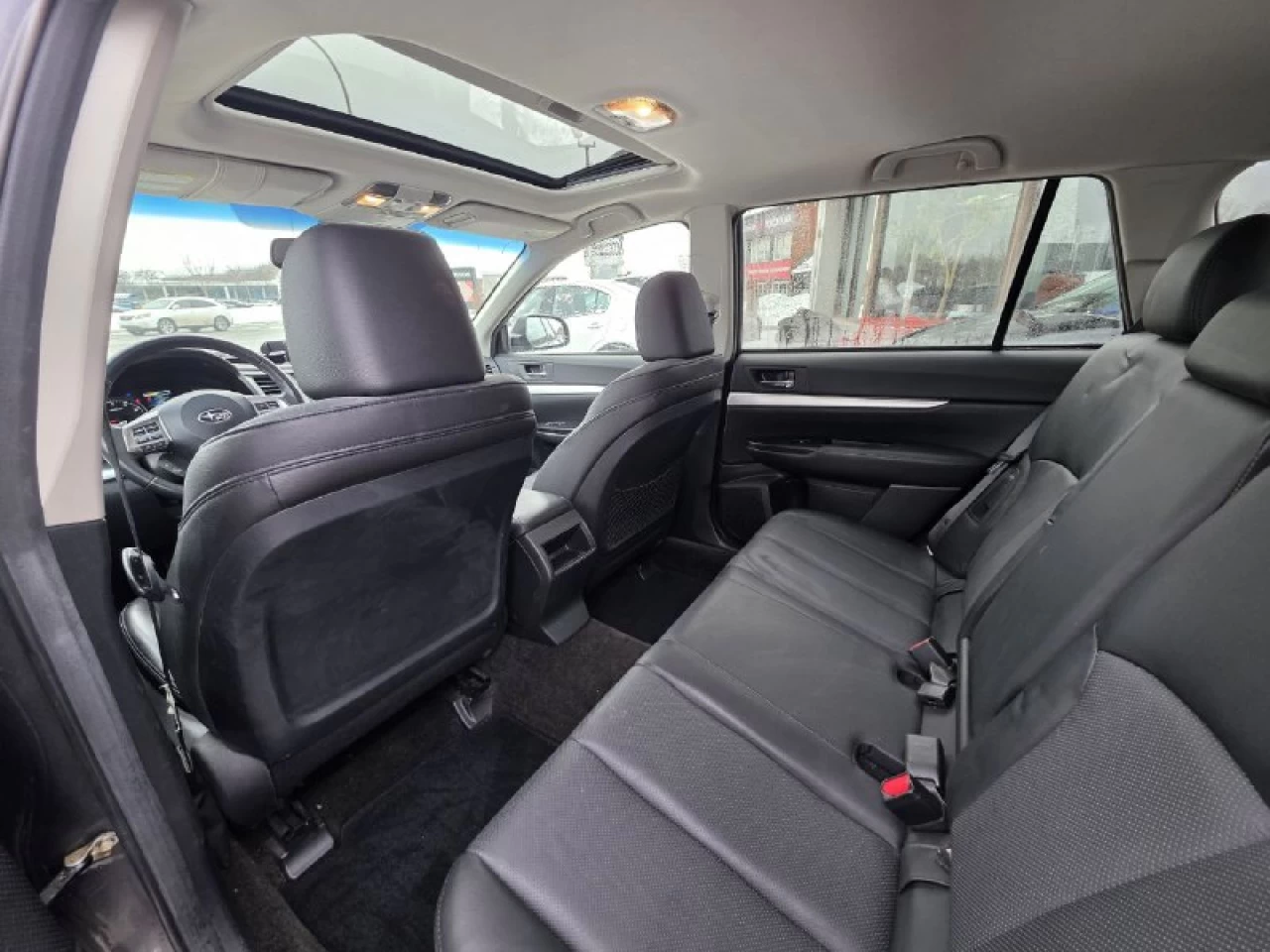 2013 Subaru Outback ((JAMAIS ACCIDENTEE**LIMITEE**NAVI**CAMERA DE RECUL**CUIR**SIEGES CHAUFFANTS**MAGS**TOUTE EQUIPEE Main Image