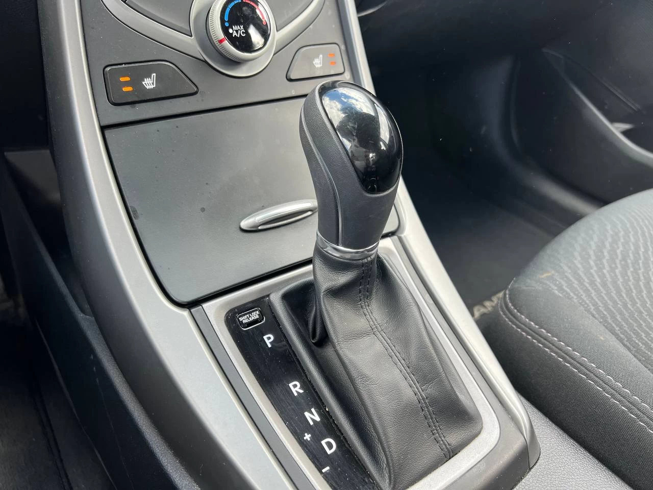 2015 Hyundai Elantra GL**Jamais Accidente**SIEGES CHAUFFANTS** Image principale