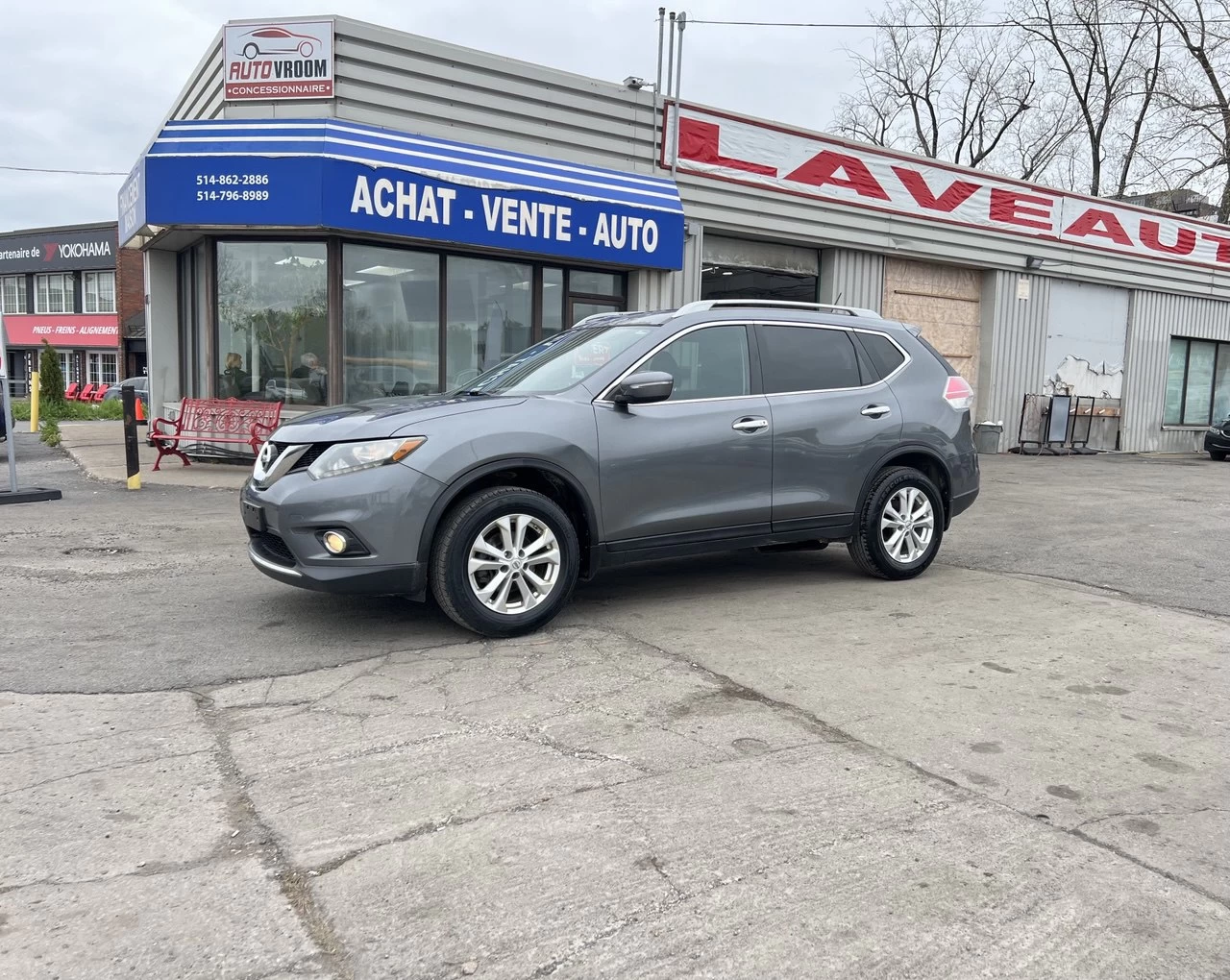 2015 Nissan Rogue SV**AWD**CERTIFIÉ Par la SAAQ**TOIT PANORAMIQUE**CAMERA DE RECULE**SIEGES CHAUFFANTS** Image principale