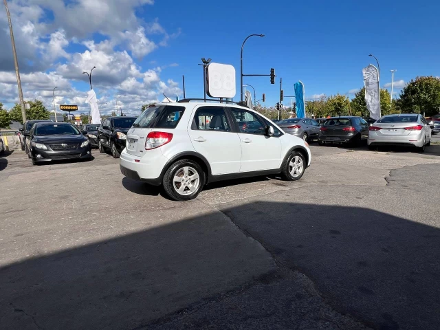 Suzuki SX4 JX**AWD**MAGS** 2010