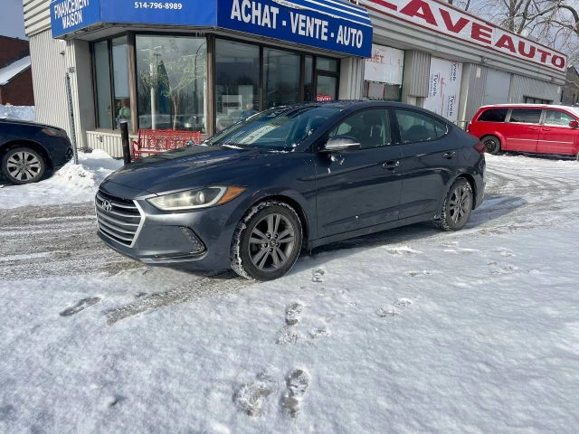 Hyundai Elantra GL**CAR PLAY**CAMERA DE RECULE**SIEGES CHAUFFANTS**VOLANT CHAUFFANTS**ANGLE MORT**MAGS** 2017